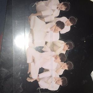 bts love yourself stand